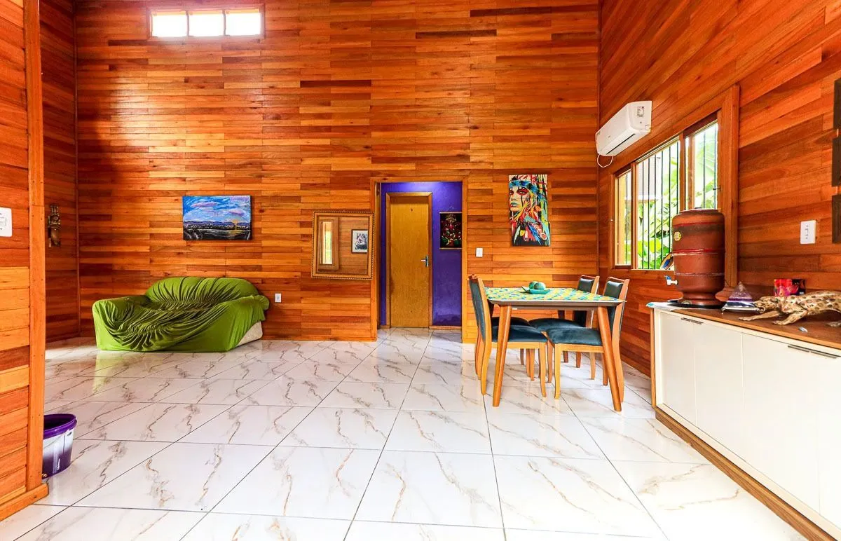 Imagem Casa em Belém Novo