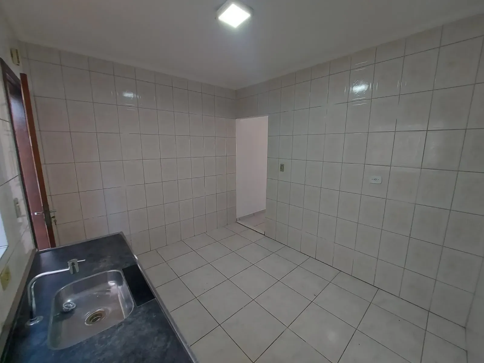 Imagem Sobrado com 2 Quartos para Alugar, 80 m² em Itaquera - São Paulo