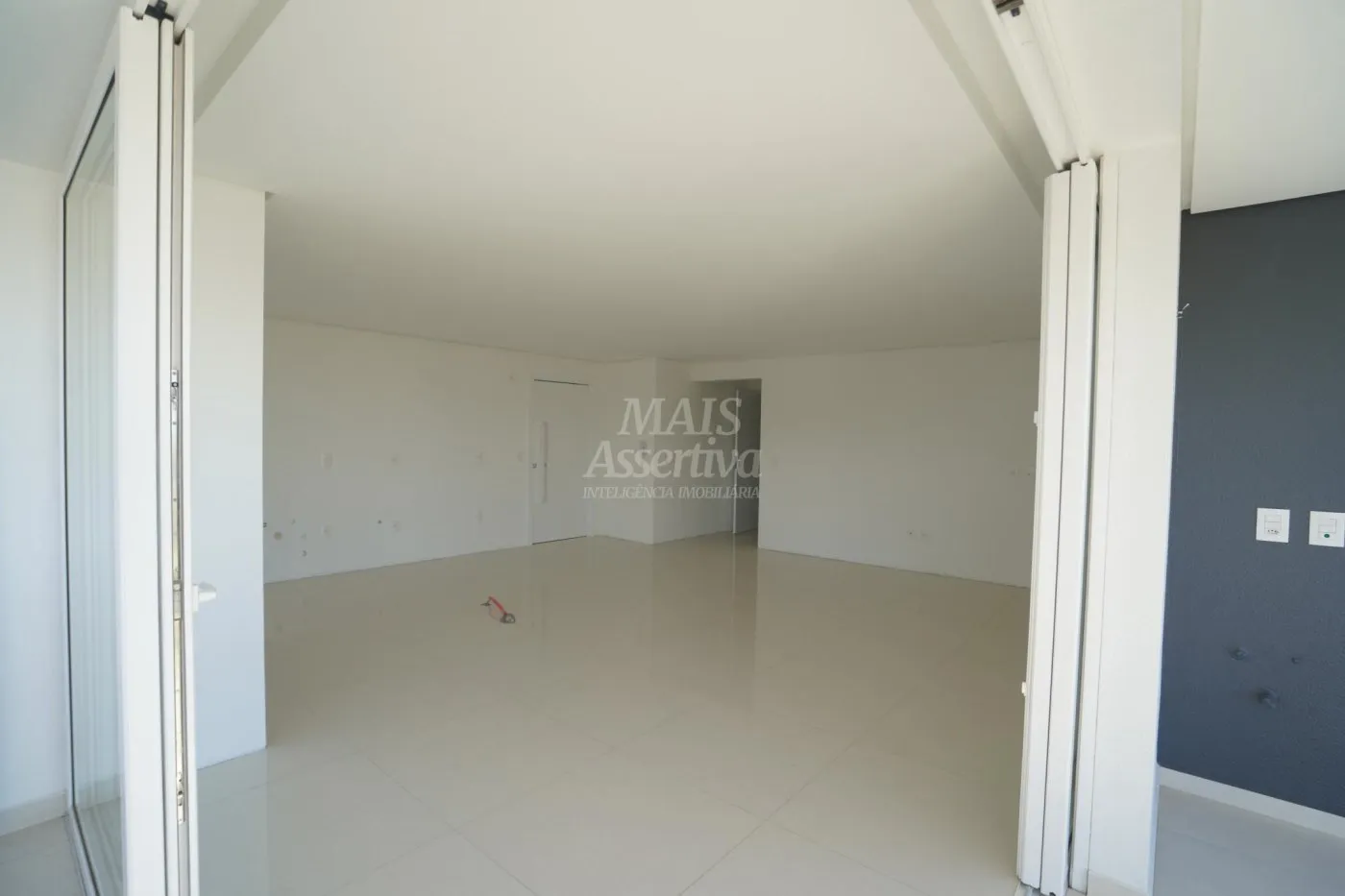 Imagem Apartamento novo à venda no Residencial Tharros, em Caxias do Sul-RS.