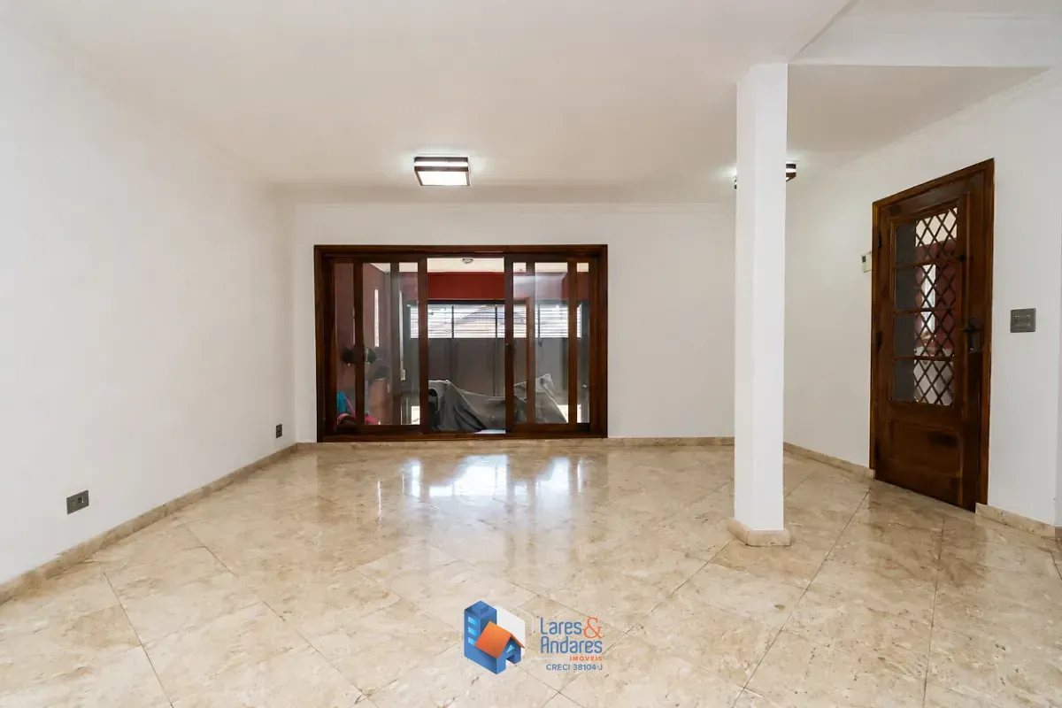 Imagem Casa para venda em Planalto Paulista com 2 quartos, sendo 2 suítes, 203m²