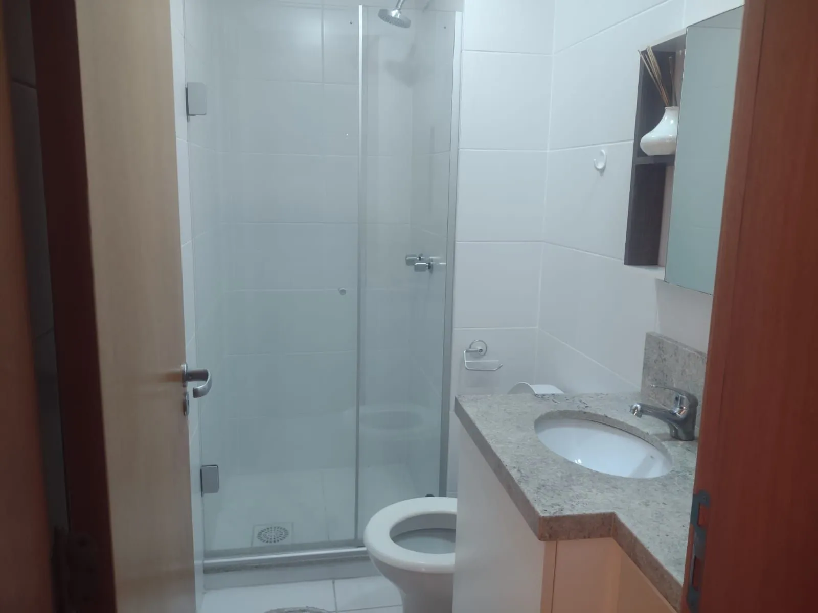 Imagem Apartamento no Condomínio Live It, 2 dormitórios, suíte, churrasqueira, vaga coberta.