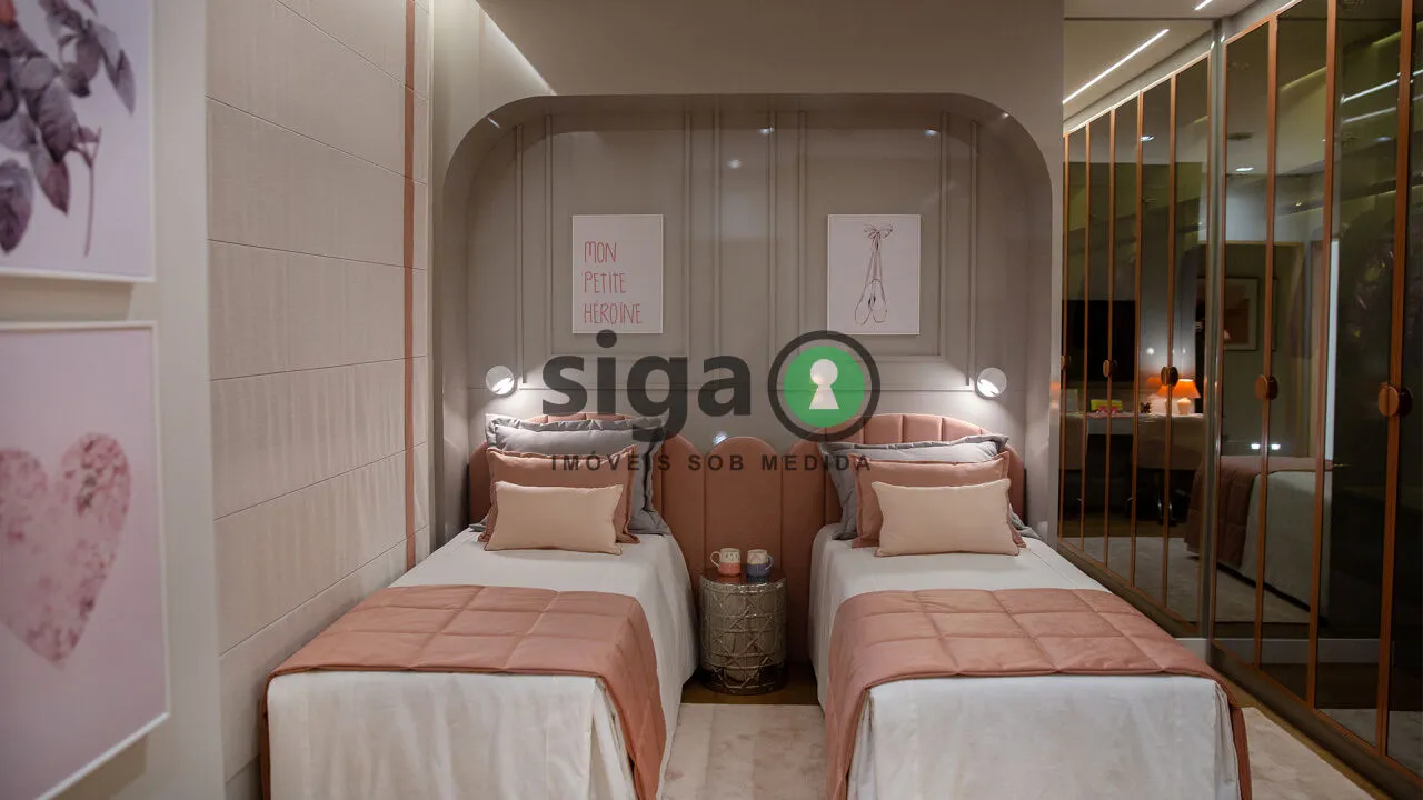 Imagem Apartamento 140 m² | 4 dormitórios 3 suítes | Living ampliado Varanda gourmet | 2 vagas | Depósito