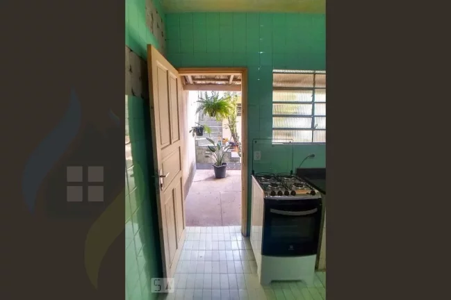 Imagem Casa de 3 dormitórios sendo 1 suíte, 2 banheiros, 2 vagas, com 110m² em Paulicéia, São Bernardo do Campo