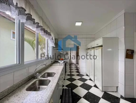 Imagem Casa de Luxo no Condomínio São Paulo II Granja Viana