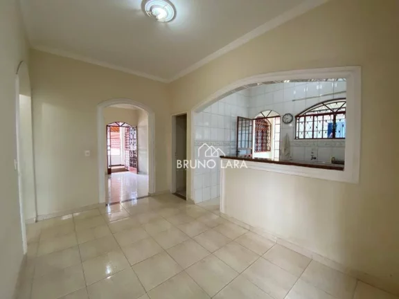 Imagem Casa á venda em Igarapé / MG bairro Roseira