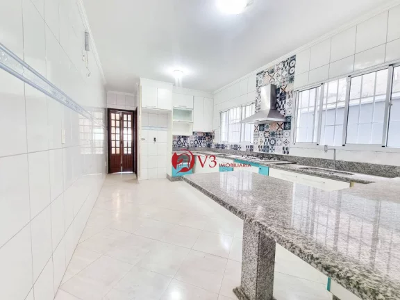 Imagem Sobrado a venda na Cidade Patriarca 3 Dormitórios sendo 1 Suíte, 5 Vagas, 220 m