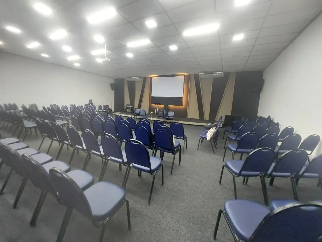 Imagem Galpão à Venda ou Locação, 780 m² em Tamarineira - Recife