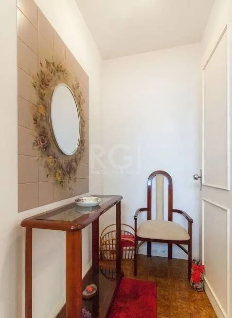 Imagem Casa para Venda - 327m², 4 dormitórios, sendo 1 suites, 3 vagas - Chácara das Pedras