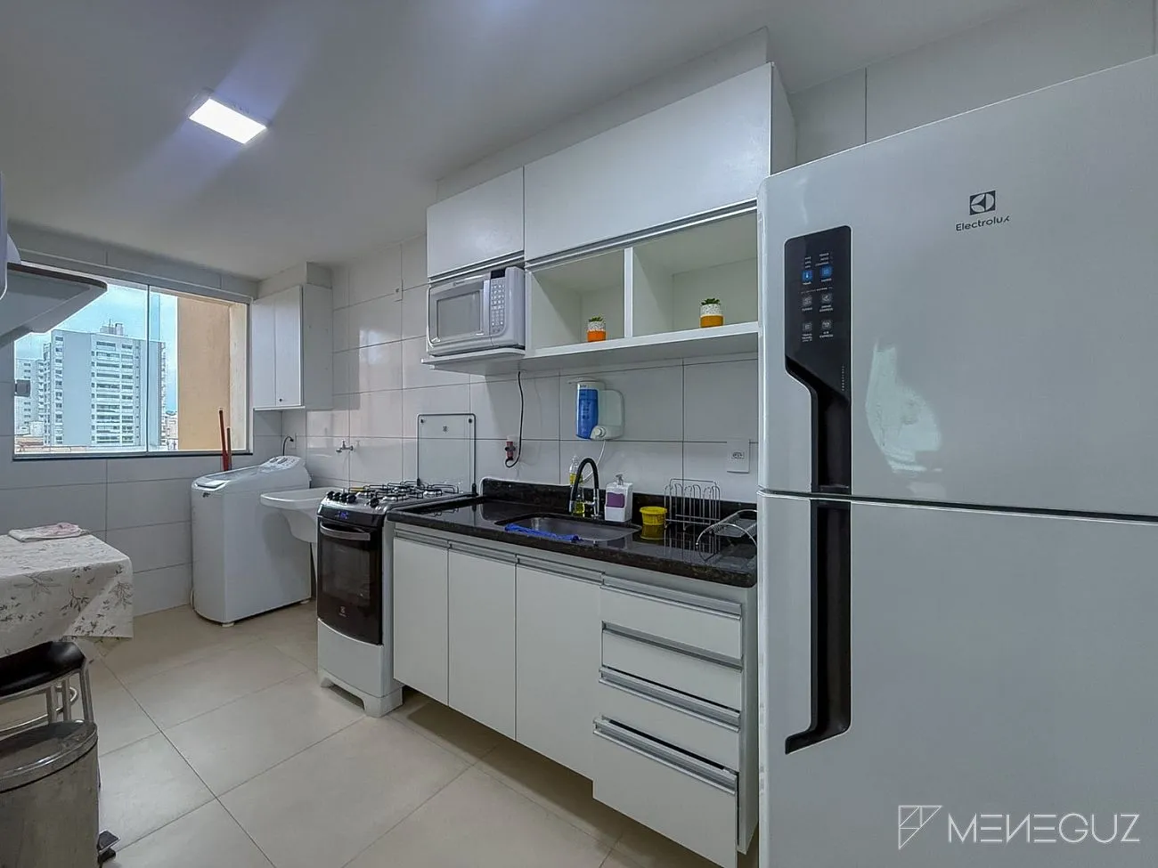 Imagem Apartamento 3 quartos a venda na Praia do Morro, em Guarapari - Na direção do quiosque 25