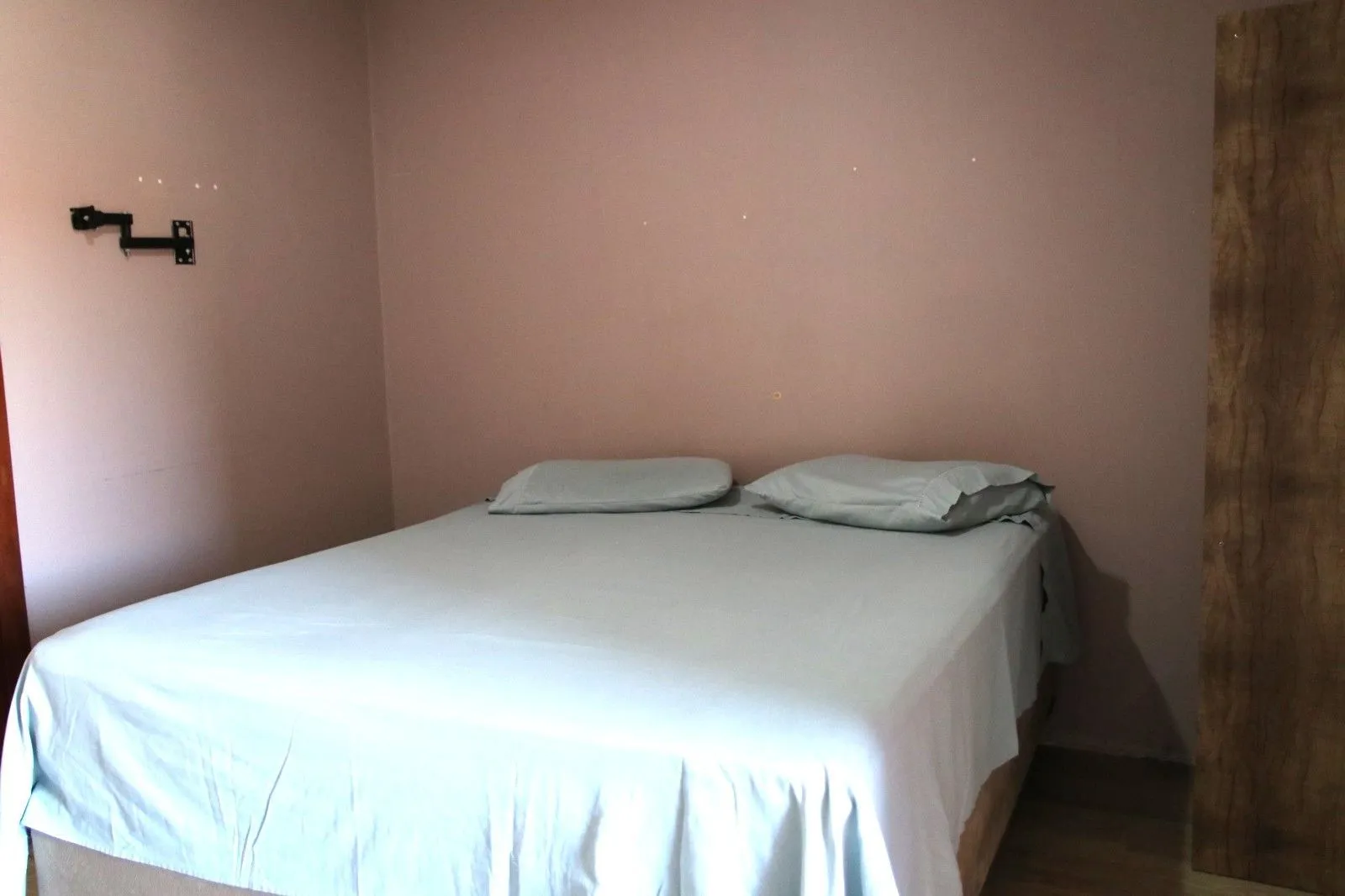 Imagem Casa sobrado na Hípica de 2 dormitórios e 2 vagas