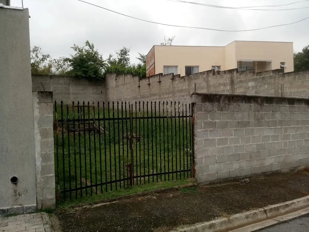 Foto do imóvel Terreno à venda 250M², Vila Suiça, Pindamonhangaba - SP