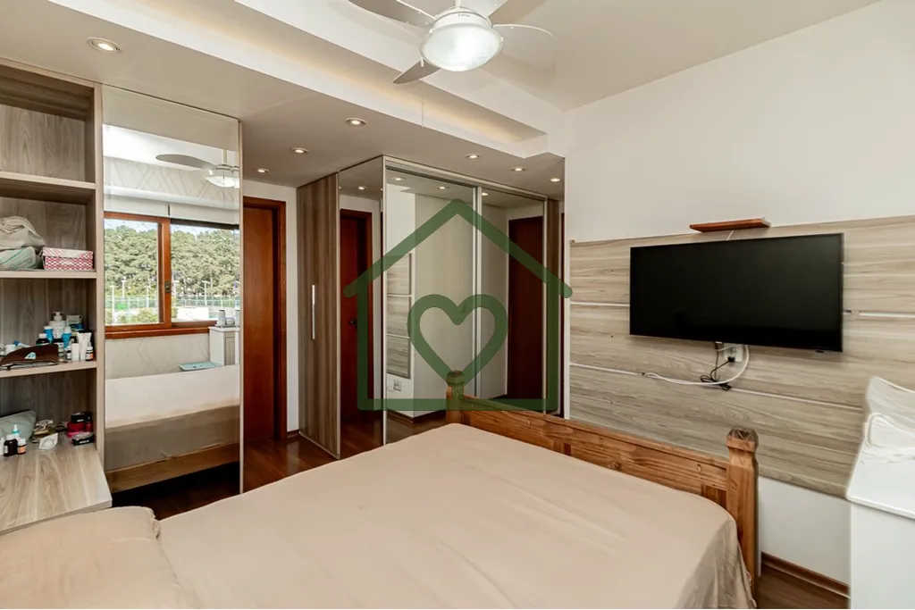 Imagem APARTAMENTO DE 87m² COM 3 DORMITÓRIOS (1 SUÍTE), BANHEIRO SOCIAL, SALA COM LAREIRA, COZINHA COM C...