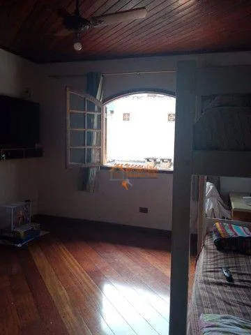 Imagem Sobrado para compra no Jardim Moreira com 3 dormitórios à venda, 144 m² por R$ 600.000 - Jardim Moreira - Guarulhos/SP