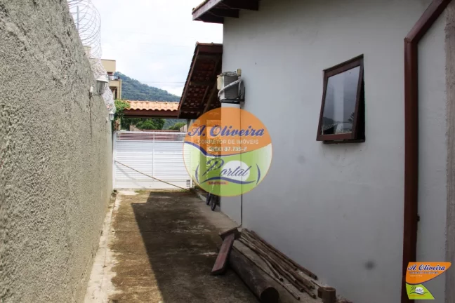 Imagem Casa 04 Dormitorios ( sendo 04 suite ) - Terreno 351 Metros Quadrados - 120 Metros da Praia - Pereque Açú