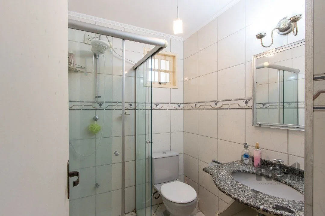 Imagem Casa para Venda - 239m², 5 dormitórios, sendo 1 suites, 2 vagas - Hipica