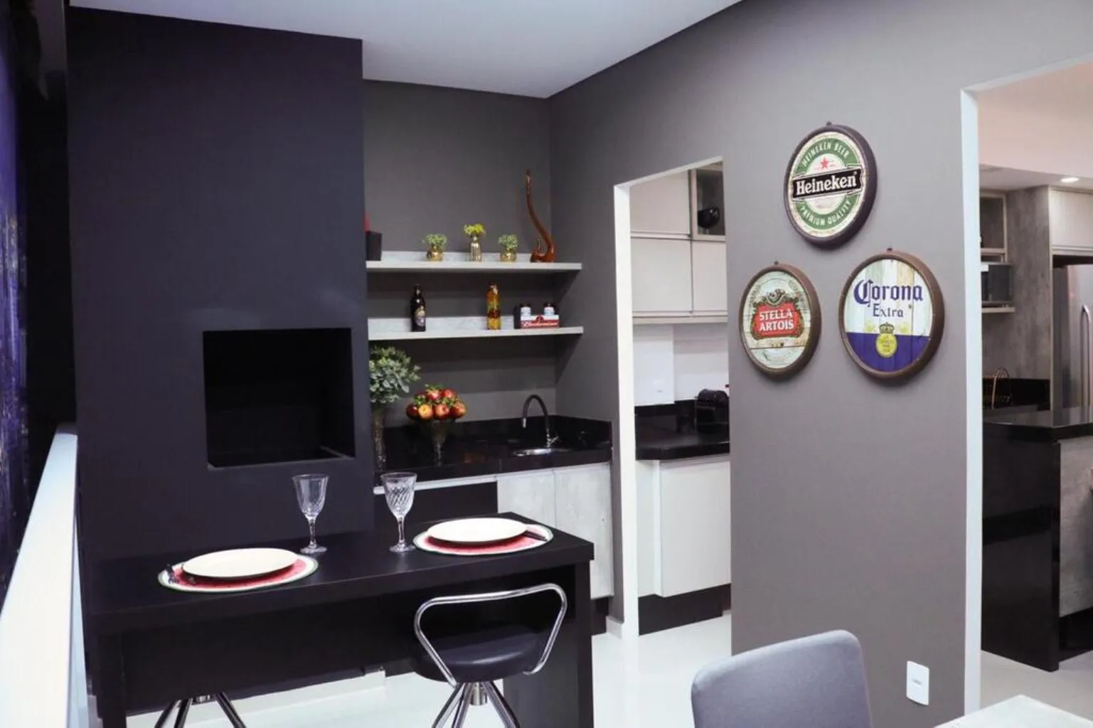 Imagem Apartamento à venda em São Bernardo do Campo-SP, bairro Anchieta com 3 quartos, 1 suíte, 2 banheiros, 2 vagas de garagem e 77,18 m² de área no Edifício Carolina Beatriz.