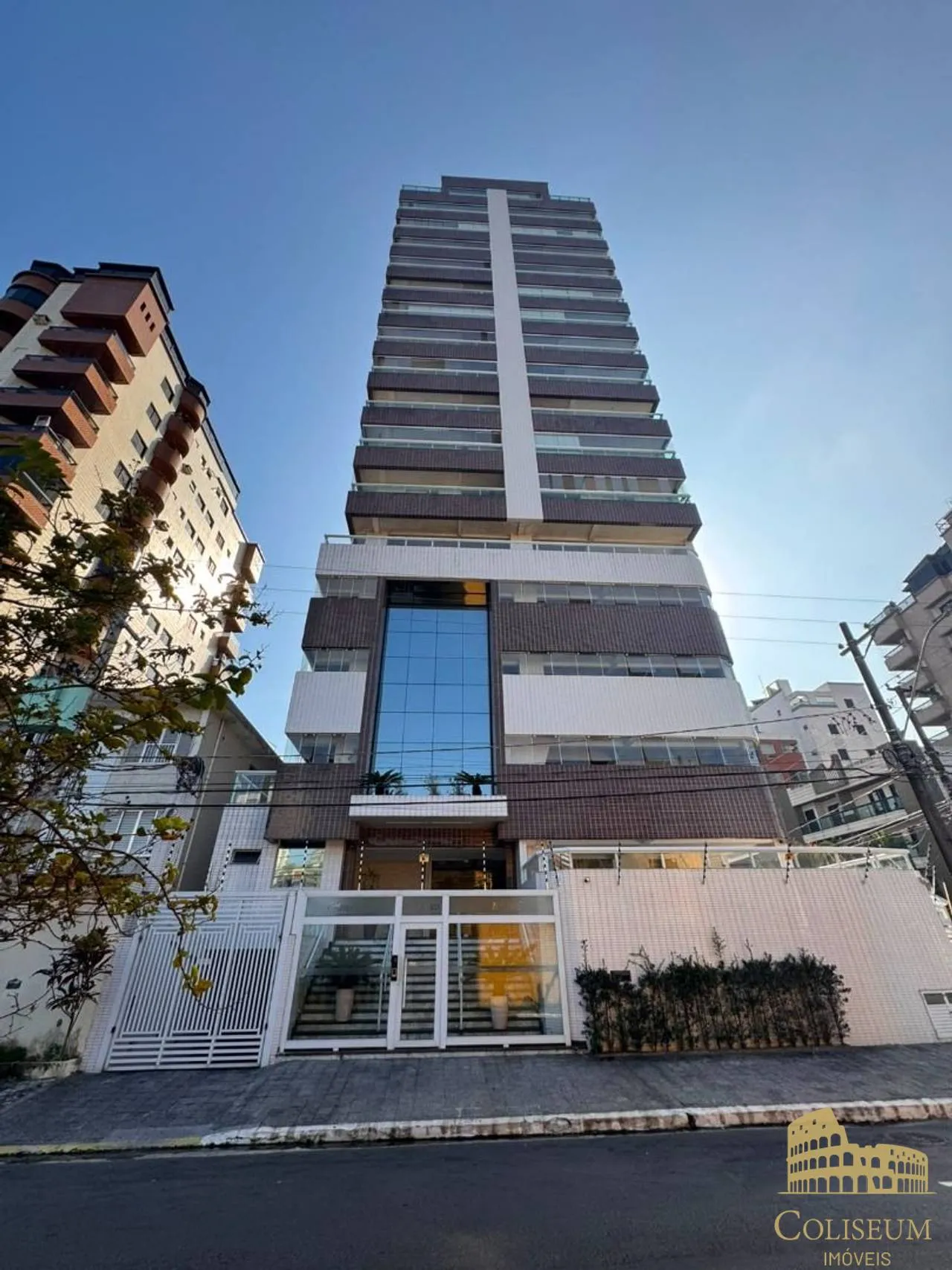 Foto do imóvel Apto 2 Dorms c/2 suítes, 2 Vagas, Lazer - Canto do Forte