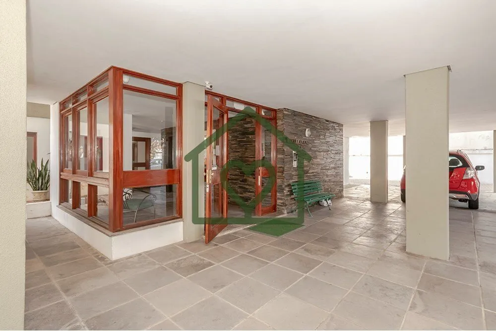 Imagem Venha conhecer este incrível apartamento disponível para venda no bairro Tristeza, em Porto Alegre...