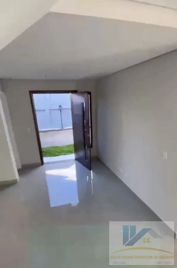 Imagem Sobrado para Venda em São José dos Pinhais, Bom Jesus, 3 dormitórios, 3 suítes, 4 banheiros, 3 vagas