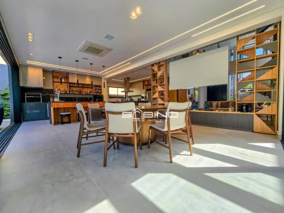 Imagem Belíssima casa à venda com 5 dormitórios 5 Suítes 377m² de área útil - Riviera de São Lourenço - Bertioga SP