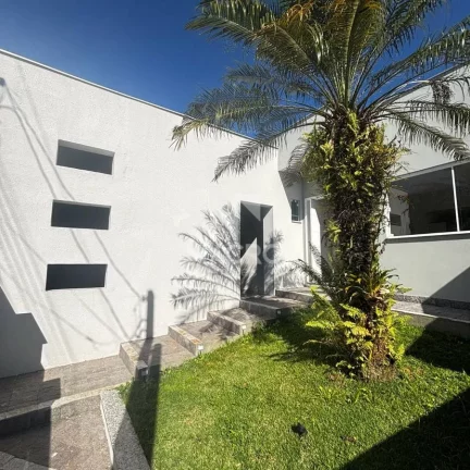 Imagem Casa semi mobiliada | Amizade | 3 quartos (1 suíte) | 200m²
