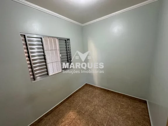 Imagem Imóvel c/ 2 casas em terreno de 435m2