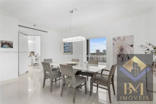 Imagem Belíssimo apar Internacional Luxuoso com Vista Deslumbrante - Marina Tower.