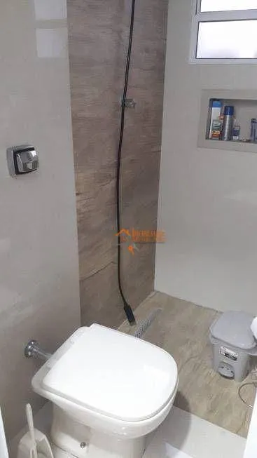 Imagem Casa com 3 dormitórios à venda, 225 m² por R$ 700.000,00 - Jardim São Manoel - Guarulhos/SP