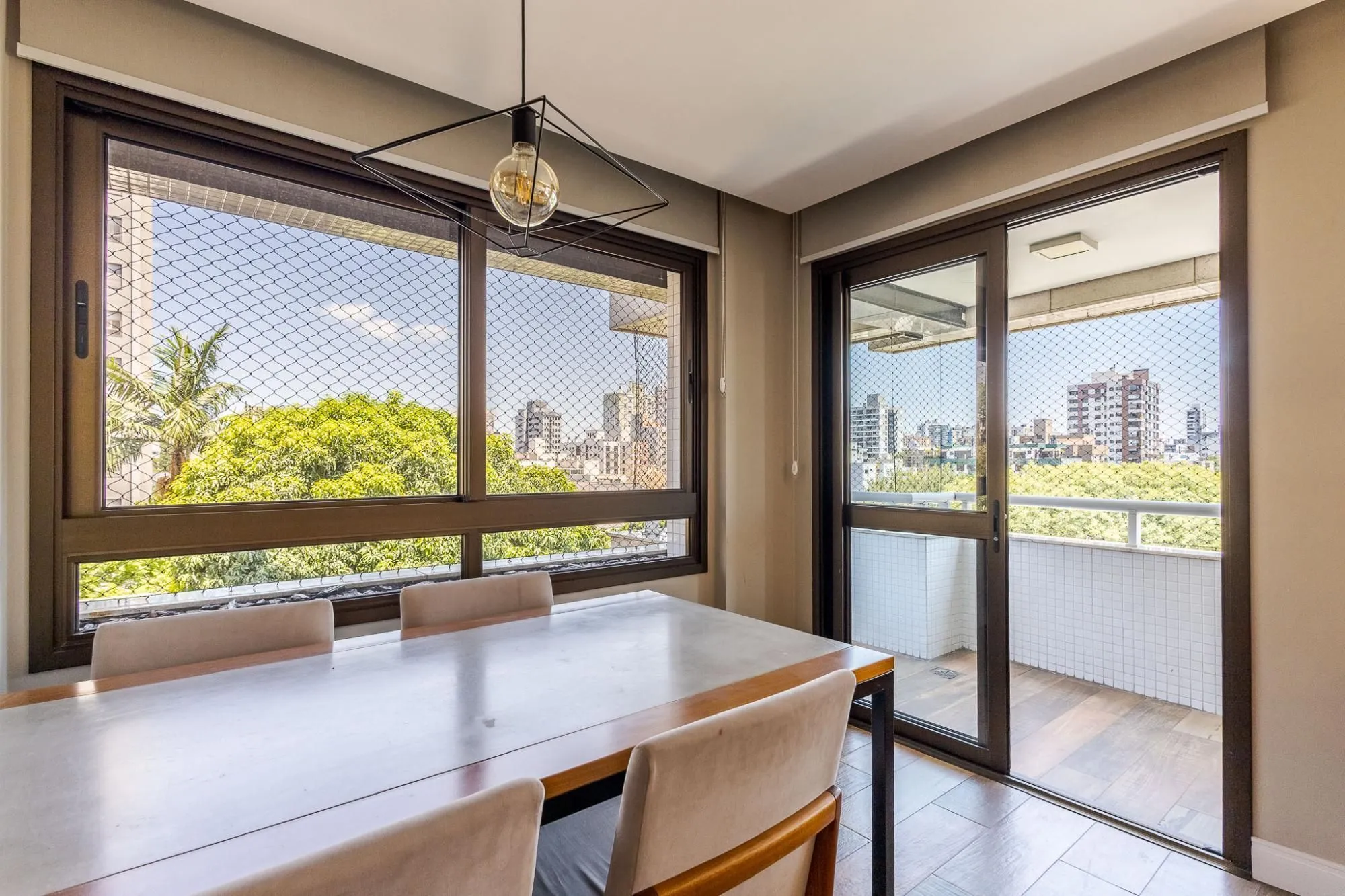 Imagem Apartamento 2 dormitórios no Petrópolis