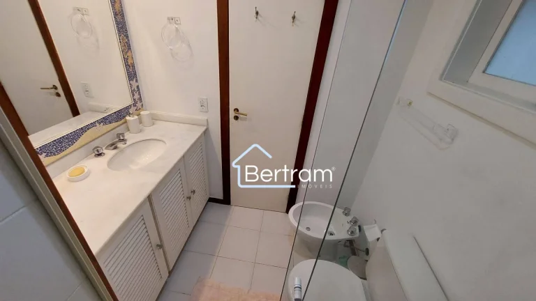 Imagem Casa com 4 dormitórios para alugar, 170 m² por R$ 19.800,00/mês - Marinas - Angra dos Reis/RJ
