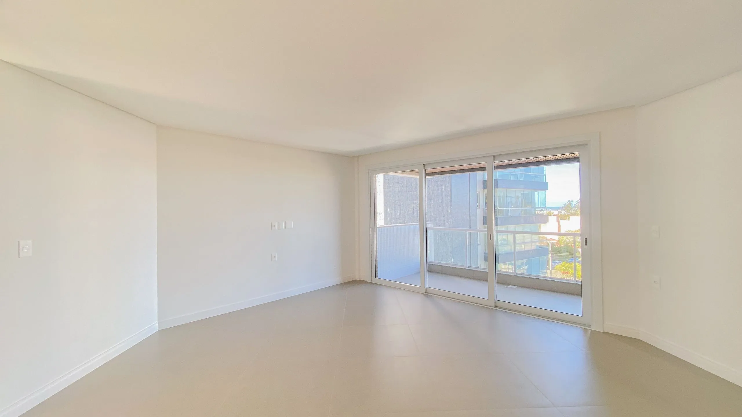 Imagem Apartamento à venda em Torres, Predial, com 2 quartos, 100.44m2
