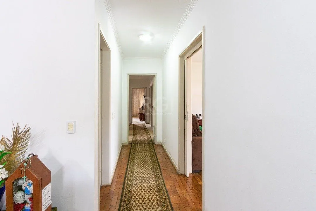 Imagem Casa para Venda - 280m², 4 dormitórios, sendo 1 suites, 3 vagas - Vila Assunção