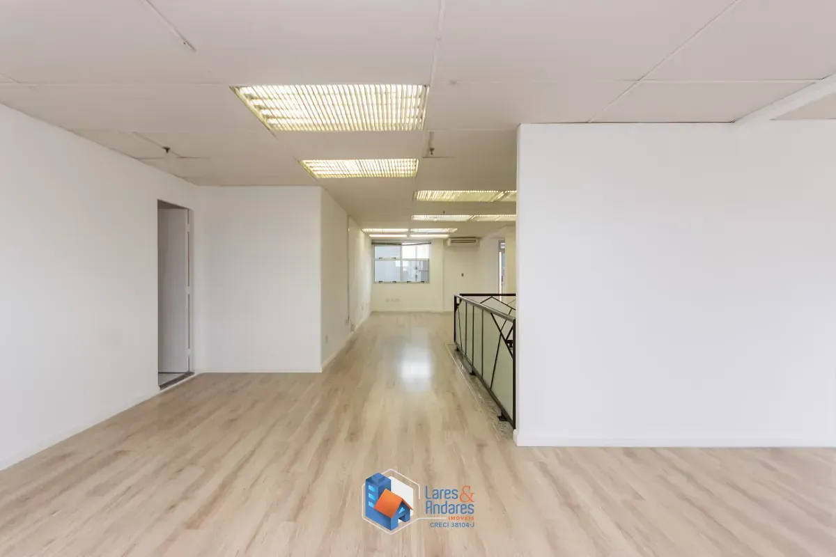 Imagem Conjunto comercial para venda e locação em Indianópolis, 222m²