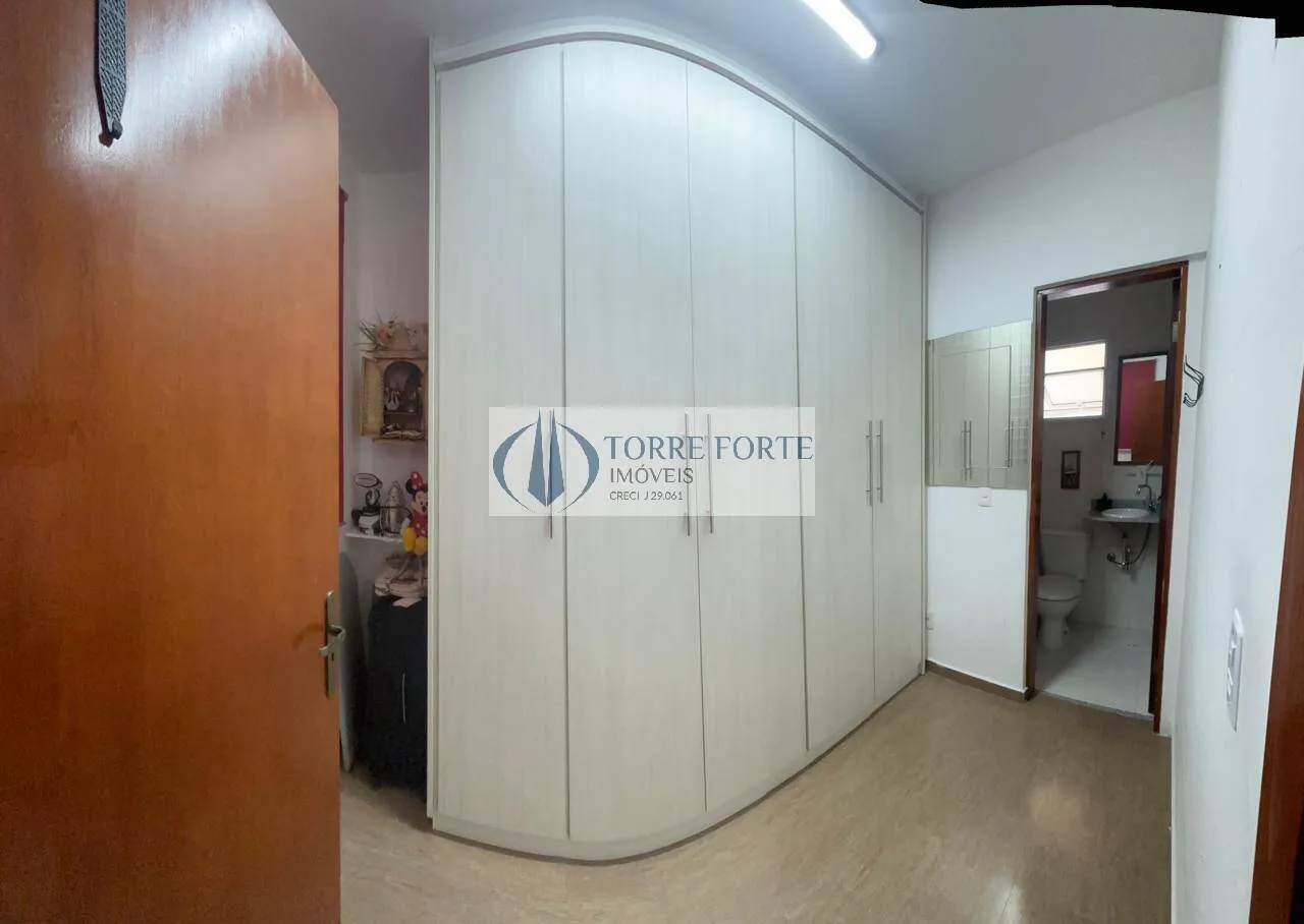 Imagem Ótima casa em condomínio fechado com 140 m² 3 suítes 2 vagas de garagem
