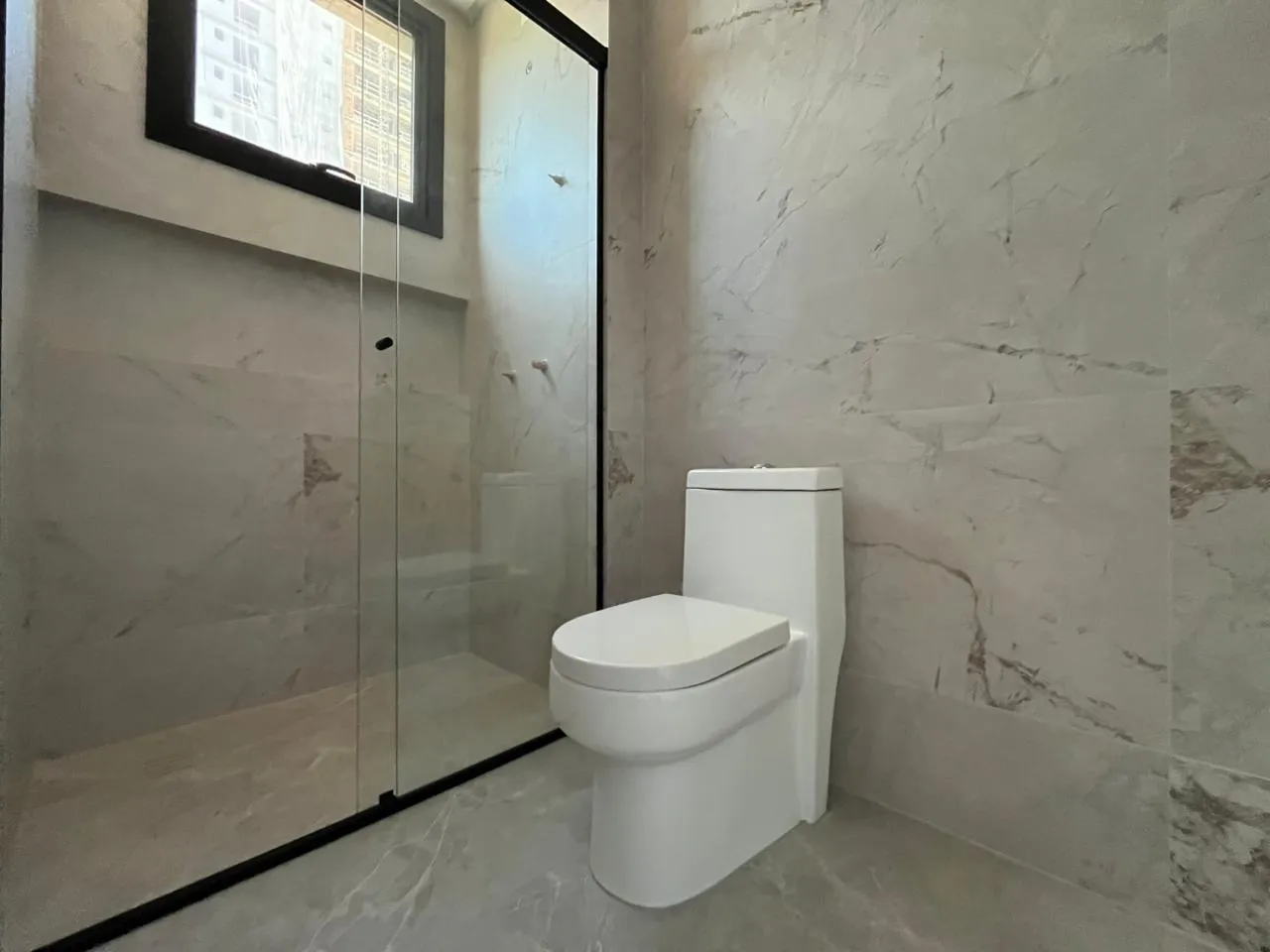 Imagem Apartamento com vista para o mar à venda com 197m2 por R$ 4.000.000,00