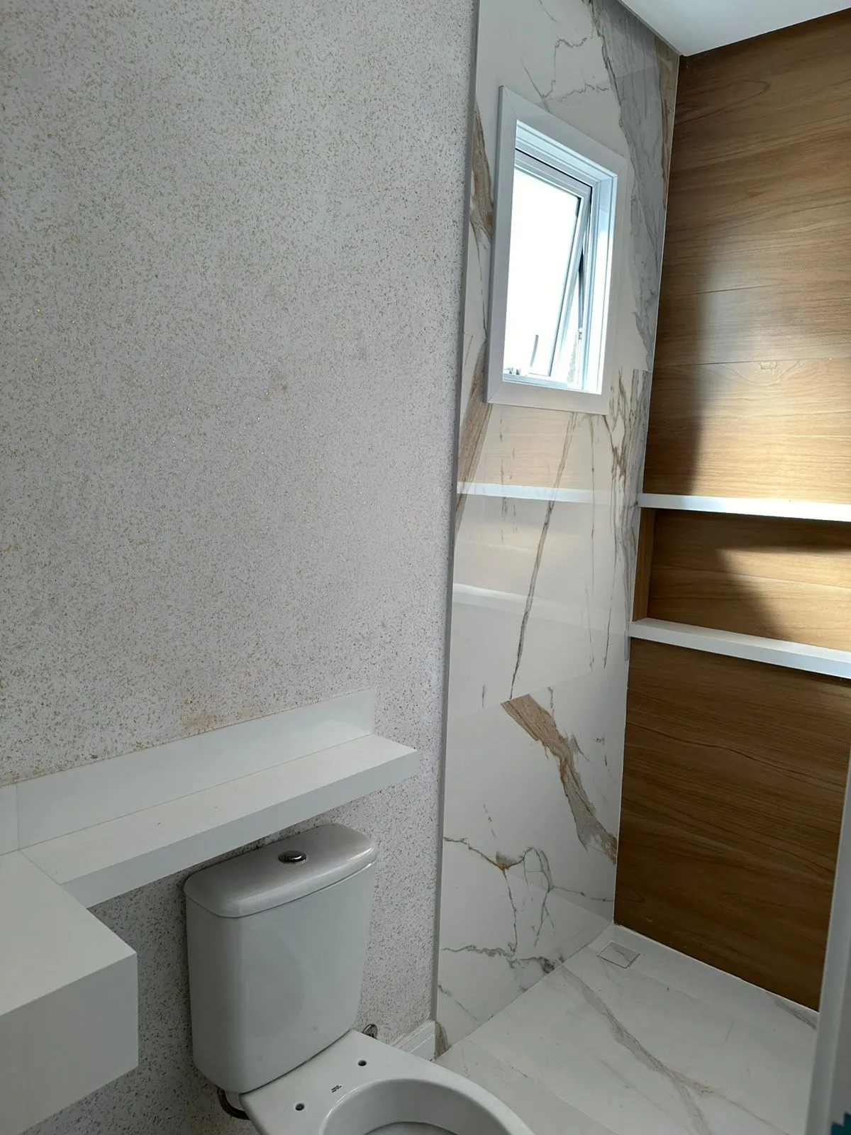 Imagem Casa NOVA no Condomínio Jardins do Condado de 3 dormitórios e 2 vagas