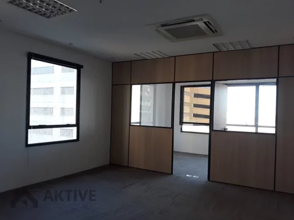 Imagem Sala Comercial em Alphaville - Barueri, SP