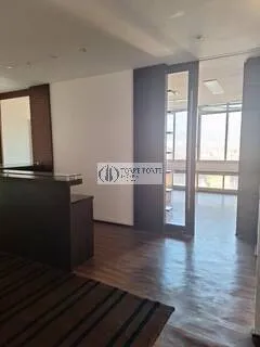 Imagem Excelente conjunto comercial com 285 m², bem localizado no Centro de SP.