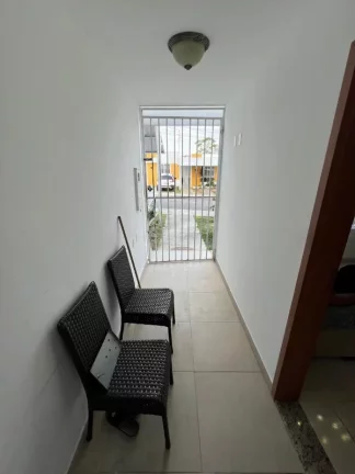 Imagem CASA RESIDENCIAL em MANAUS - AM, FLORES