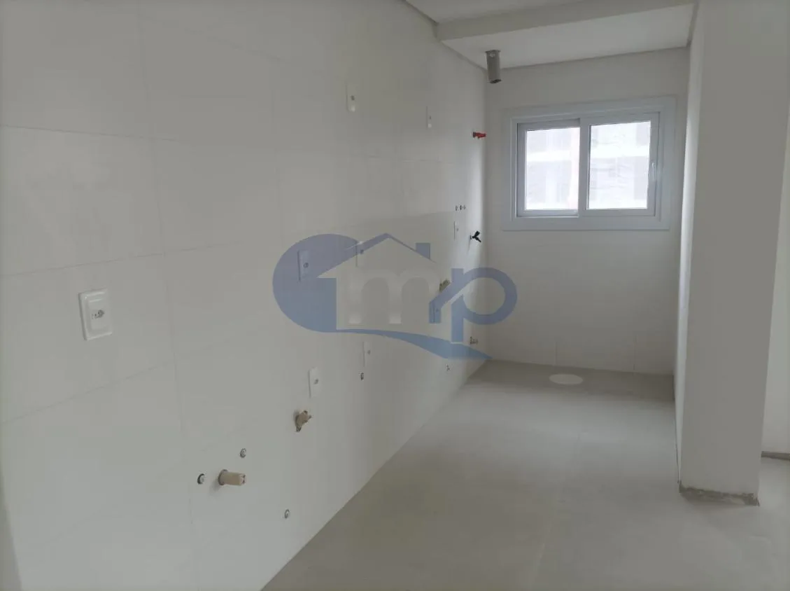 Imagem Apartamento á venda com 3 dormitórios no Predial em Torres/RS