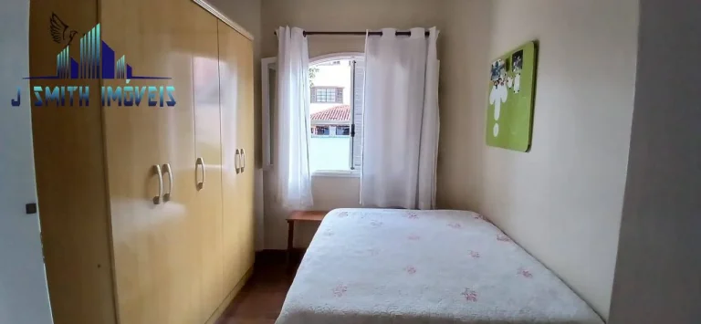 Imagem CASA 4 DORMS, 2 SUÍTES, QUINTAL GRANDE, 4 VAGAS. LAZER NO CONDOMÍNIO