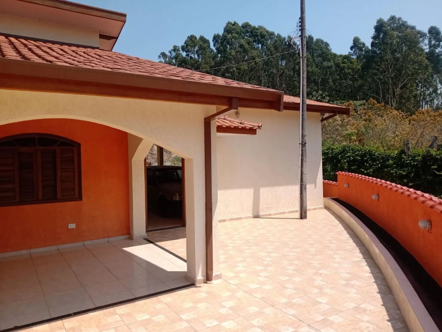 Imagem Casa à venda 4 Quartos, 1 Suite, 6 Vagas, 15000M², Barreiro, Taubaté - SP