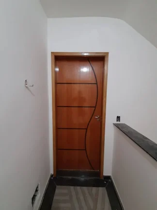 Imagem Cobertura Sem Condomínio 46 + 46 2 Dormitórios com Escada Interna