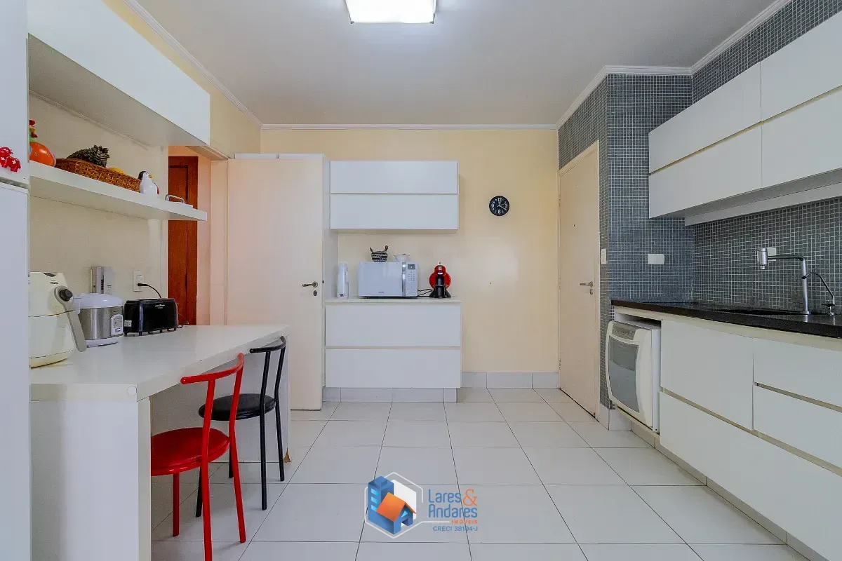 Imagem Apartamento para venda em Itaim Bibi com 3 quartos, sendo 1 suíte, 138m²