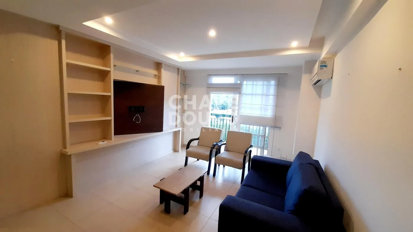 Foto do imóvel Apartamento de 63m² e 2 quartos com armários na Granja Brasil! em Itaipava, Petrópolis - RJ