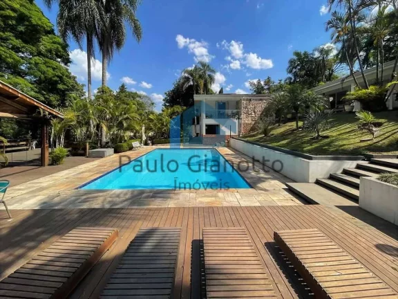 Imagem Mansão Espetacular no Centro da Granja Viana