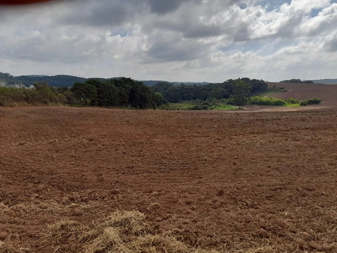 Imagem Terreno comercial de 620.000m² no Centro de Jarinu-SP: oportunidade única de investimento!