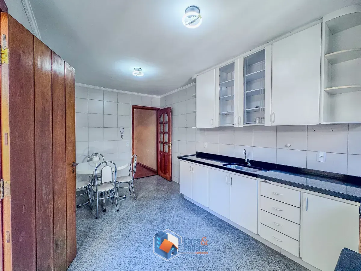 Imagem Casa para venda em Planalto Paulista com 3 quartos, sendo 1 suíte, 159m²