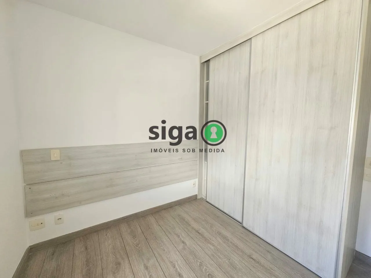 Imagem Apartamento à venda com 01 dormitório e vaga- Square 2