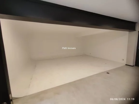 Imagem Casa comercial com 240m² no Jardim América.